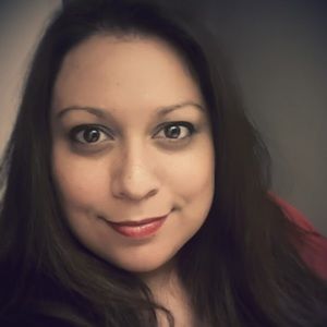 Meet your Posher, Denise